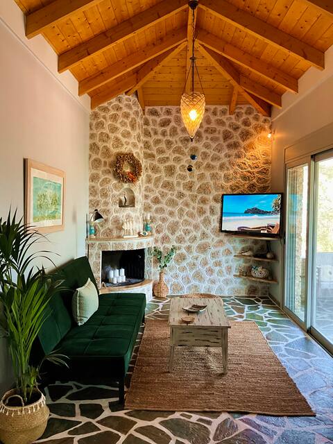 Top Airbnb: Villa dell'Olio in Δήμος Ερμιονίδας