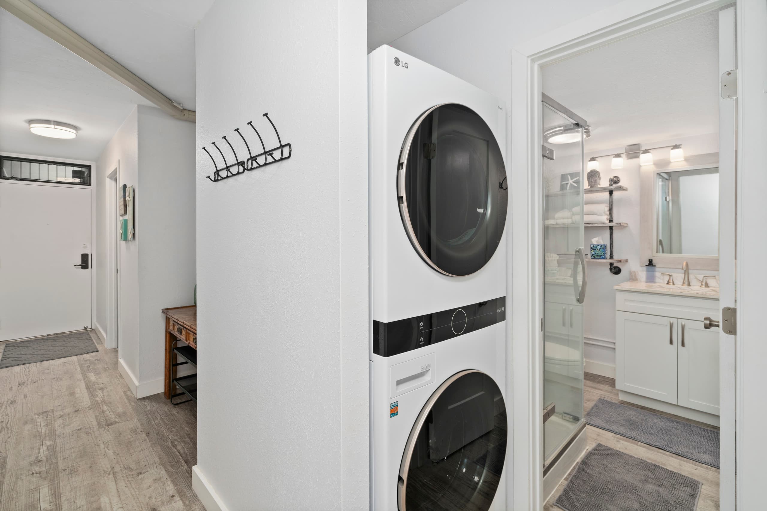 Home in Kihei · ★4.98 · 1 bedroom · 2 beds · 2 baths - Image 25