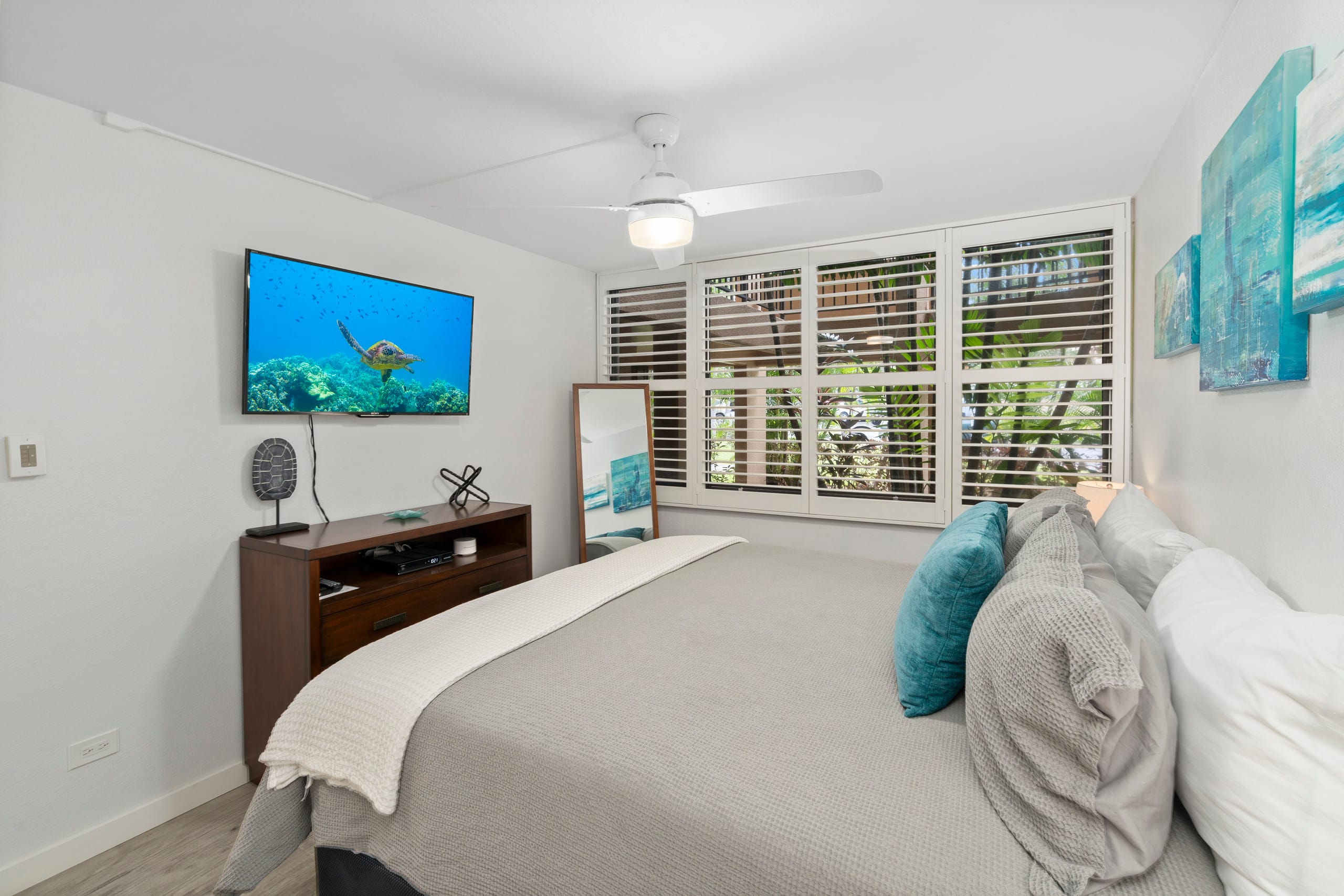 Home in Kihei · ★4.98 · 1 bedroom · 2 beds · 2 baths - Image 12