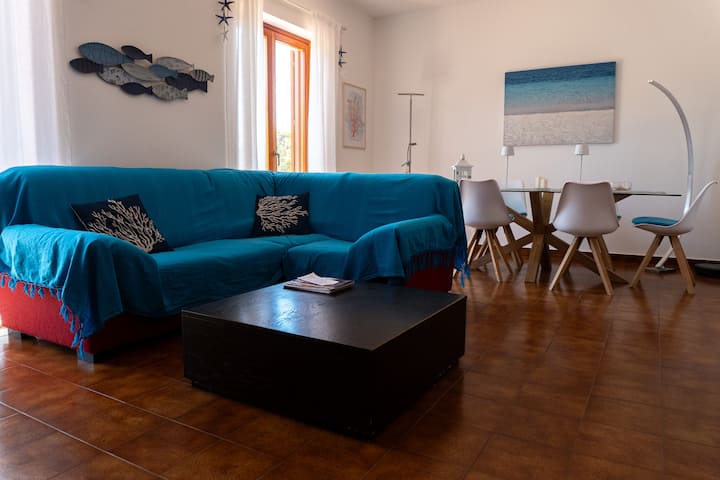 Camera matrimoniale vista mare Villa Lisa Terrasini Sicilia