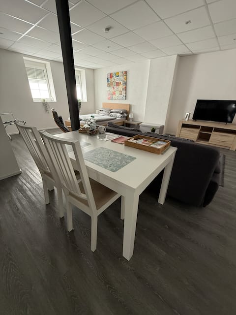 Modern 1-room apartment in the heart of Oberkochen