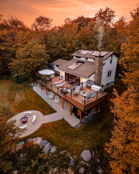 Embrace nature in style @killercatmountainhouse