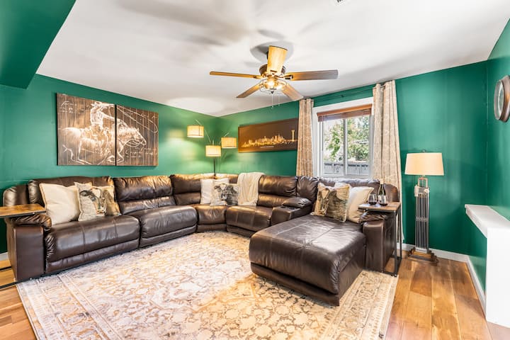 2 ห้องนั่งเล่น