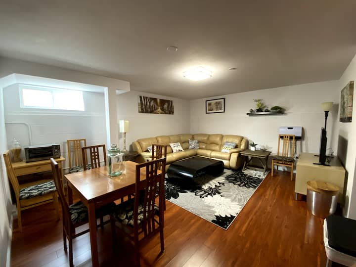 Cozy private 2b/1ba near SFO & Downtown Burlingame Guest suites for