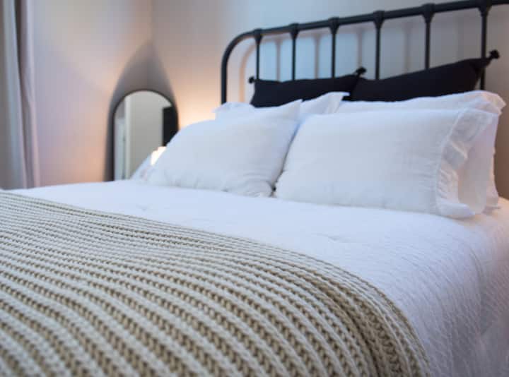 Შესანიშნავად დანიშნული მე-2 საძინებელი