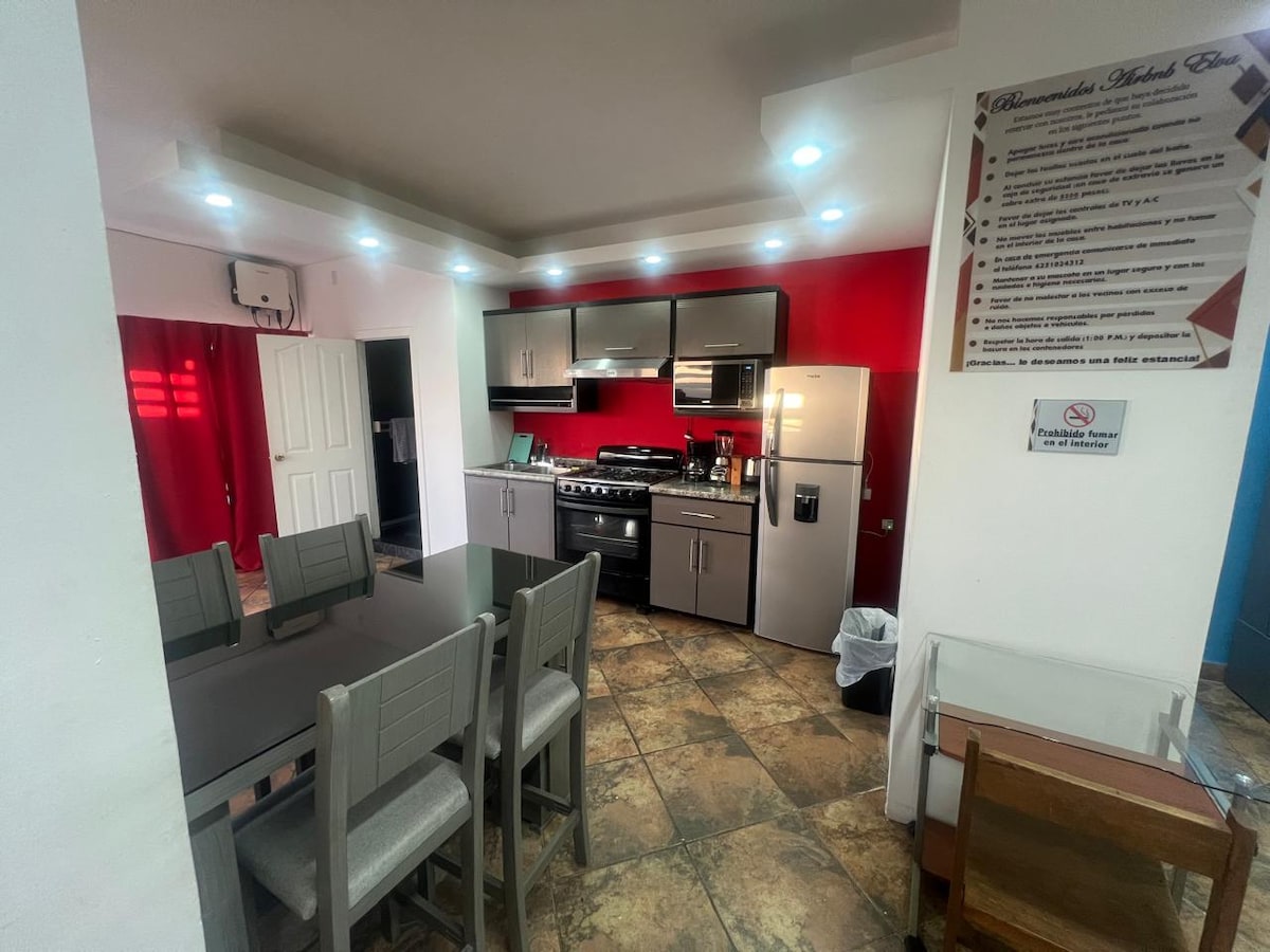 Top performing Airbnb: Airbnb Elva super central Cuauhtemoc Chihuahua in Cuauhtémoc