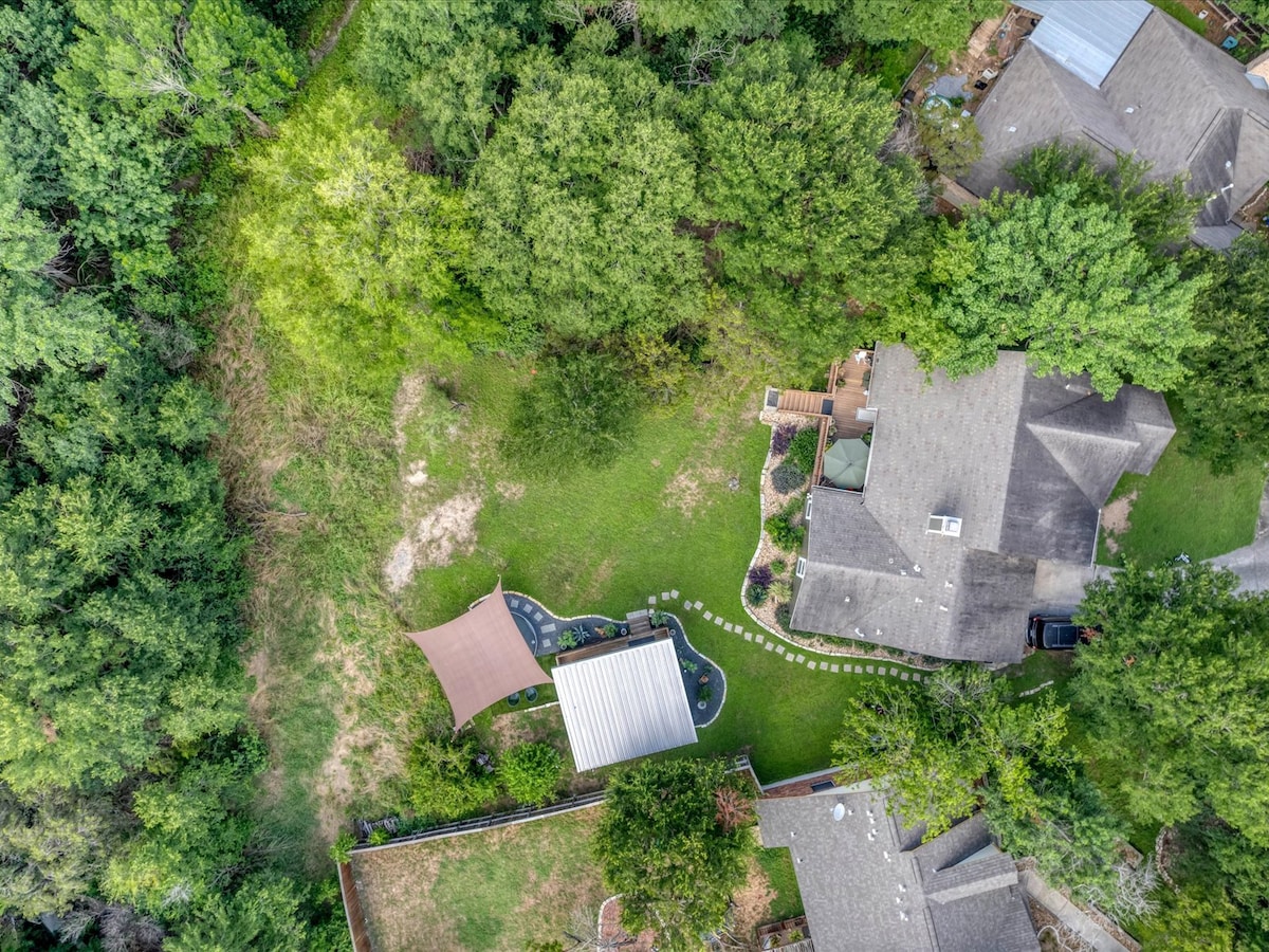 Private Tiny House Surrounded by Nature