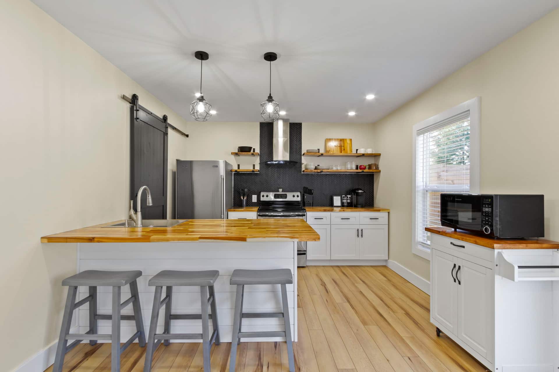 Modern Guest House | Central to Everything