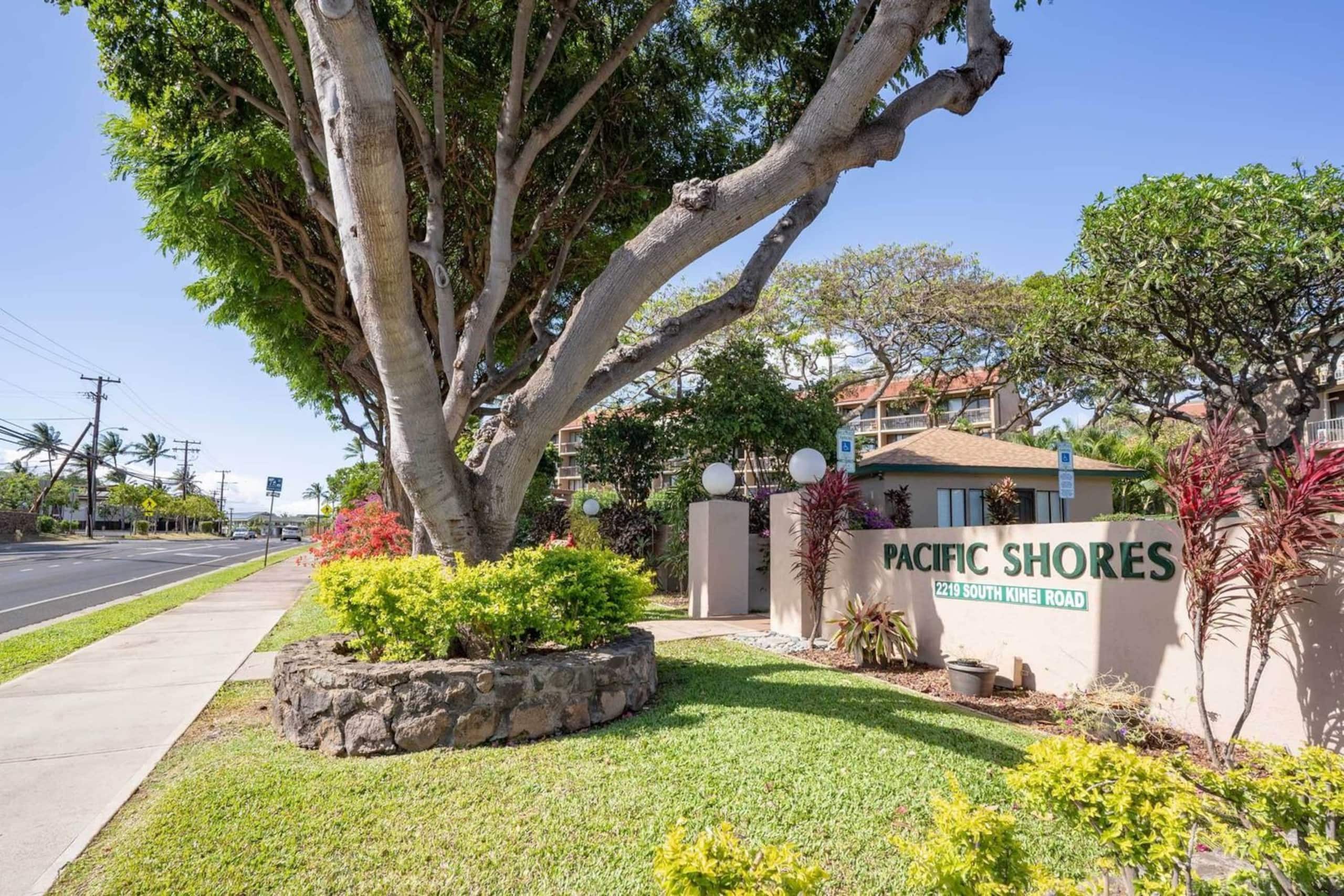 Condo in Kihei · ★4.95 · 2 bedrooms · 3 beds · 2 baths - Image 20