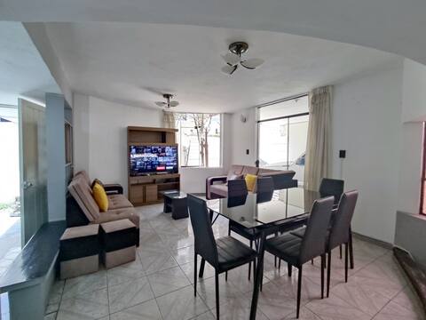 Dpto en Arequipa 1° Piso (2 hab, 4 bed, 2 bath)