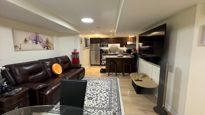 2 Bedrooms Basement Guest Suite Separate Entrance - Ajax