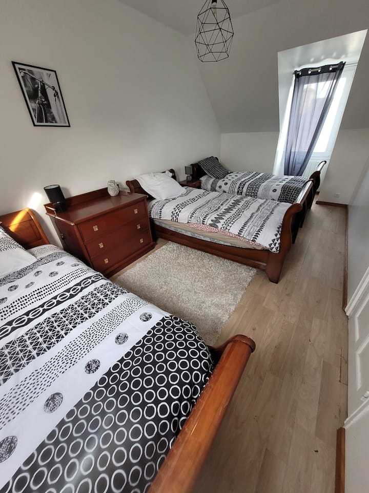 საძინებელი 4