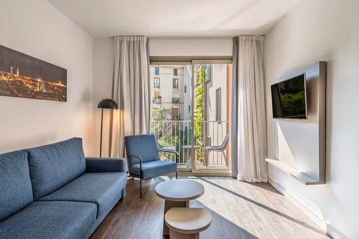 Apartamento amplio y moderno en el corazón de Bcn gallery image 2
