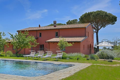 Villa with Biolago Pool in the Maremma – Tuscany