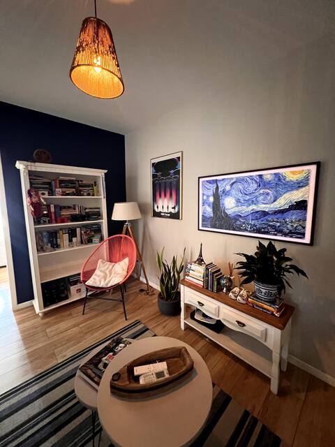 Cozy apartment in central area