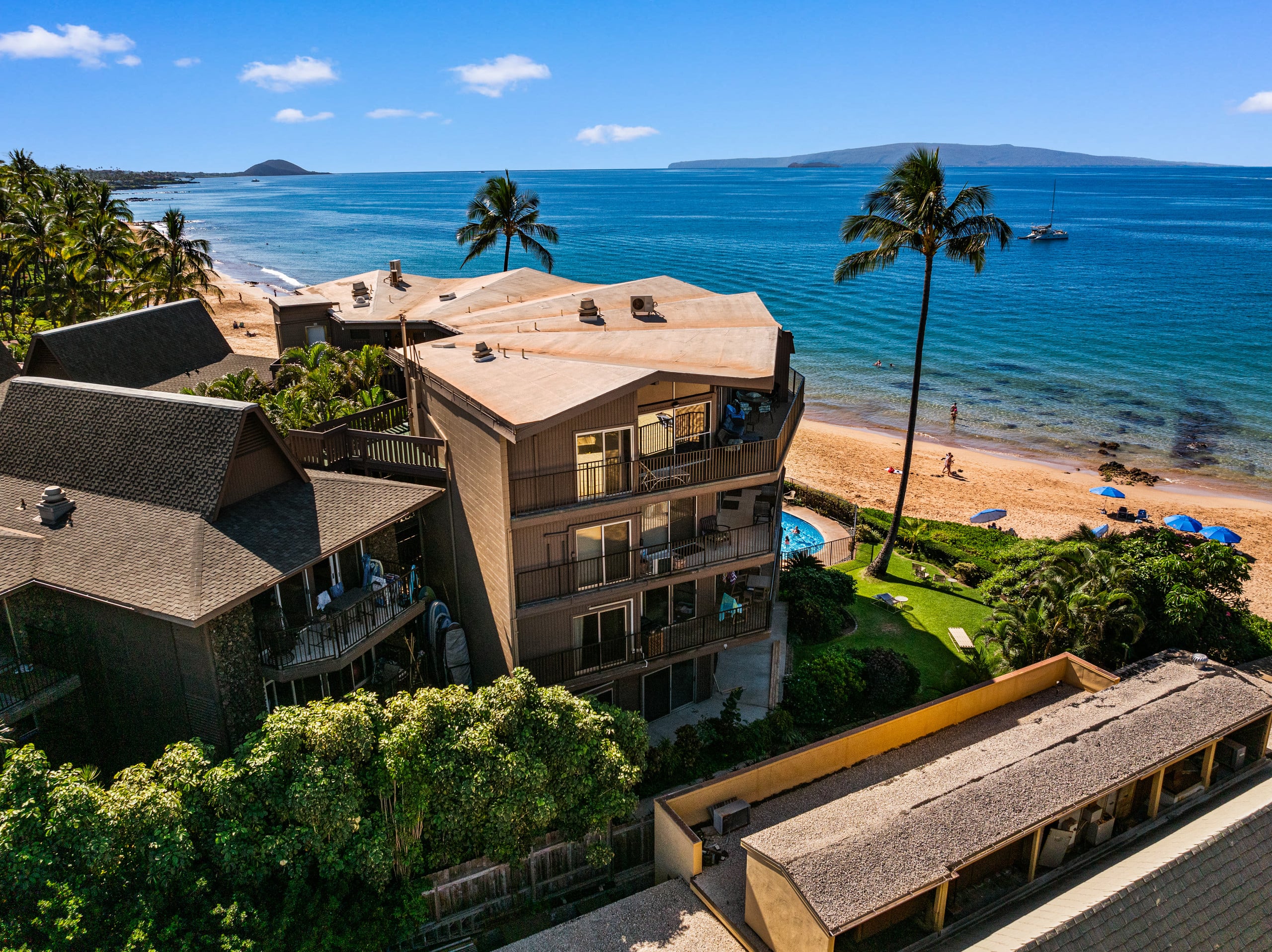Condo in Kihei · ★4.98 · 2 bedrooms · 3 beds · 2 baths - Image 26