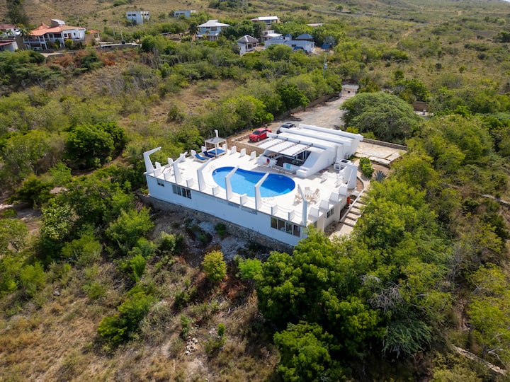Sunset Villa