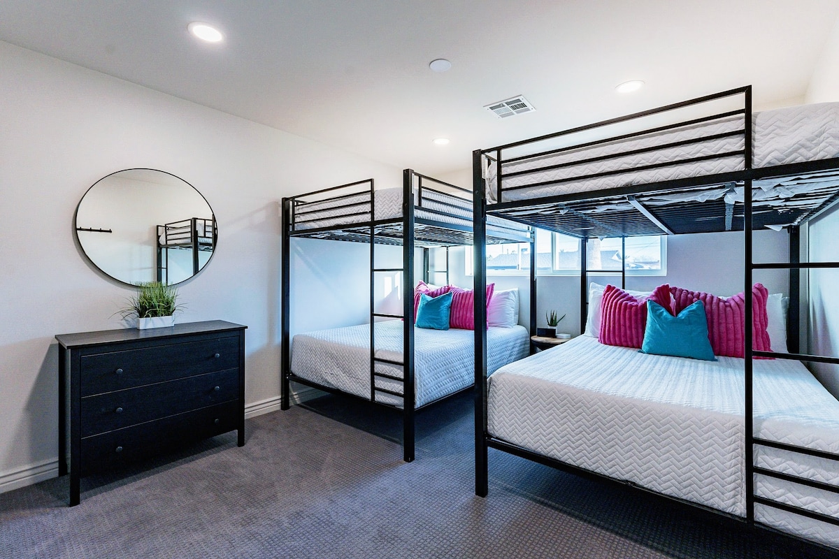 Bedroom 4 — fun bunk room with four full beds