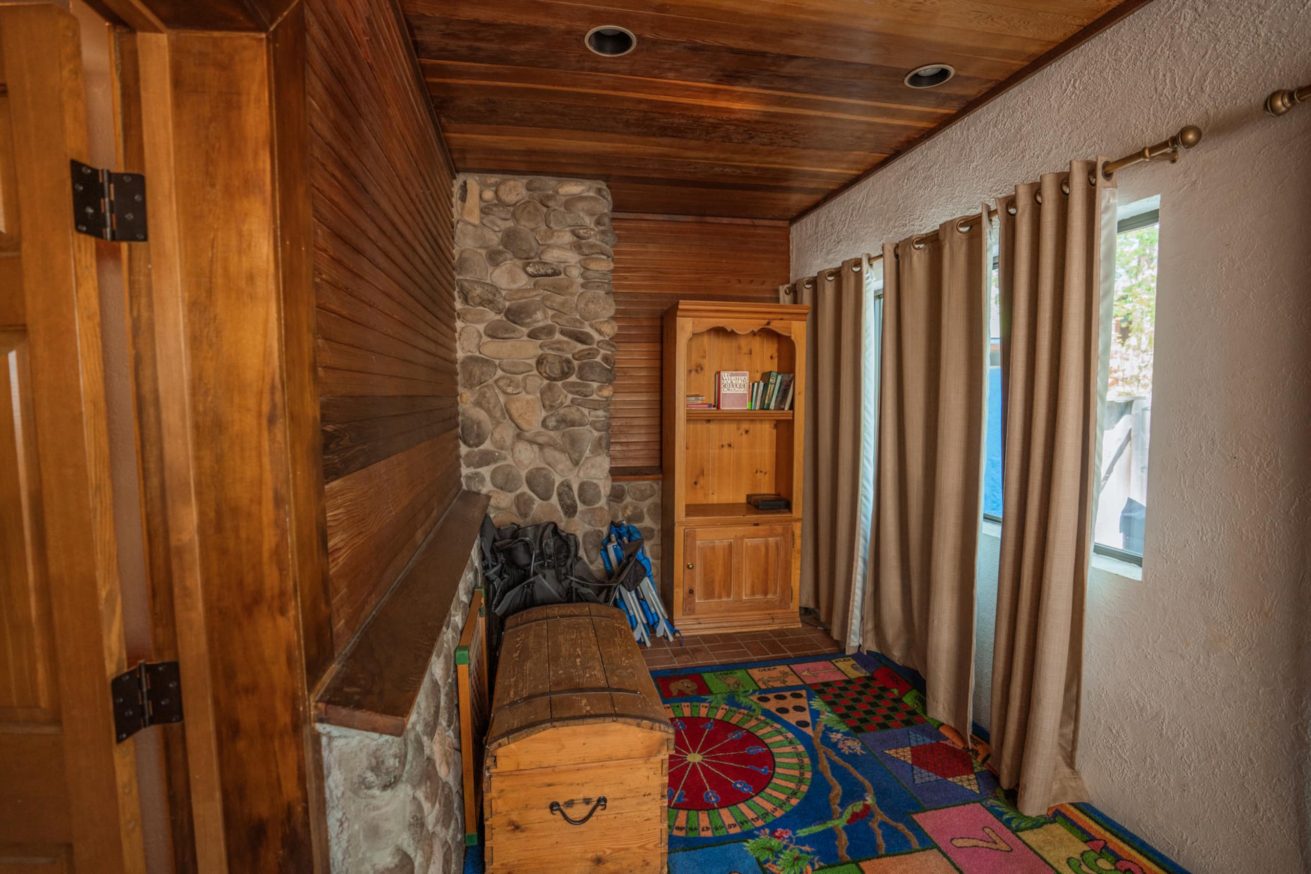 Alpine Retreat with EV Charger & Fenced Yard - Photo 35