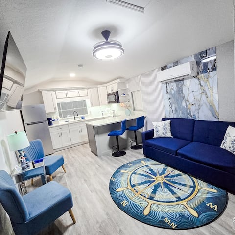 Top performing Airbnb: the sensation of tampa Jacuzzi, Pool Near Busch G in Temple Crest