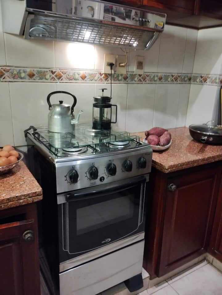 Habitación, Aire Acondicionado, Toilette Y Tv. - Uruguay