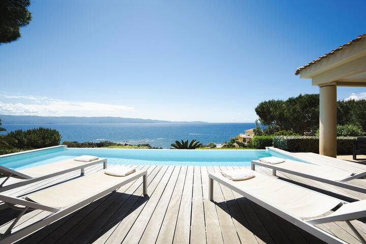 Bastien Jean Patrick Benjamin managed Airbnb listing 2