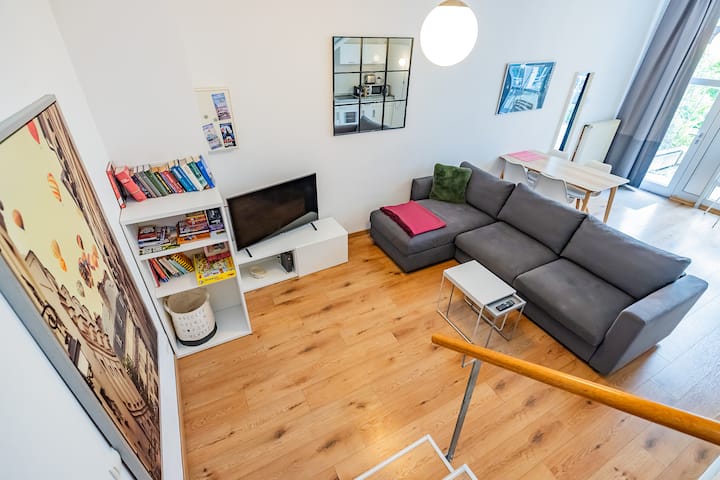 Backyard Townhouse St. Pauli - Mit Garage - Halstenbek