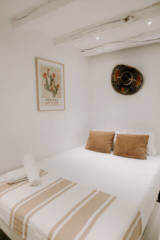 Bule – Apartamento moderno para 5 personas en el pleno Boulevard gallery image 3