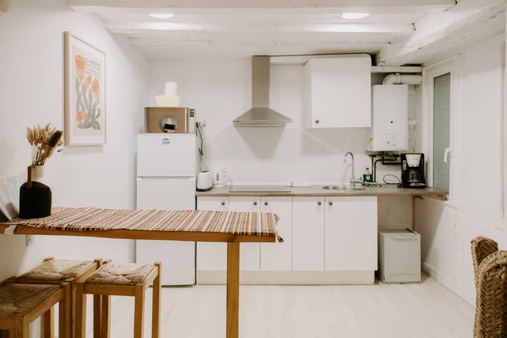 Bule – Apartamento moderno para 5 personas en el pleno Boulevard gallery image 4