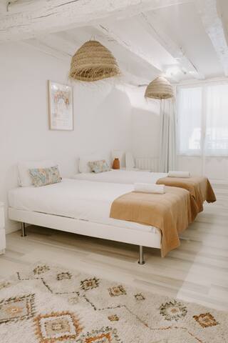 Bule – Apartamento moderno para 5 personas en el pleno Boulevard gallery image 2