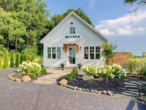 Island Cottage
 Featured in "Condé Nast Traveler"