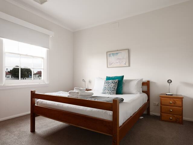 The Boatman’s West House – Low Head Pilot Station gallery image 4