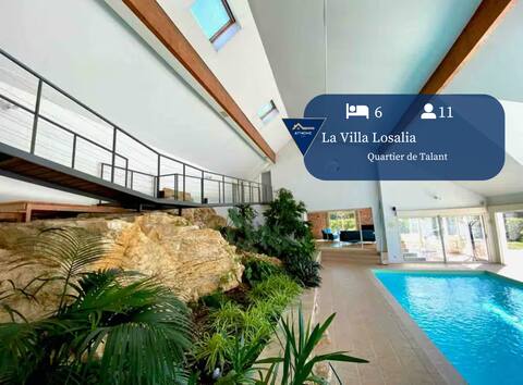 Villa with indoor pool "Losalia"