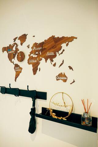 Stylish 3 Bedrooms+ A/C & Private Baths – EU Area gallery image 3