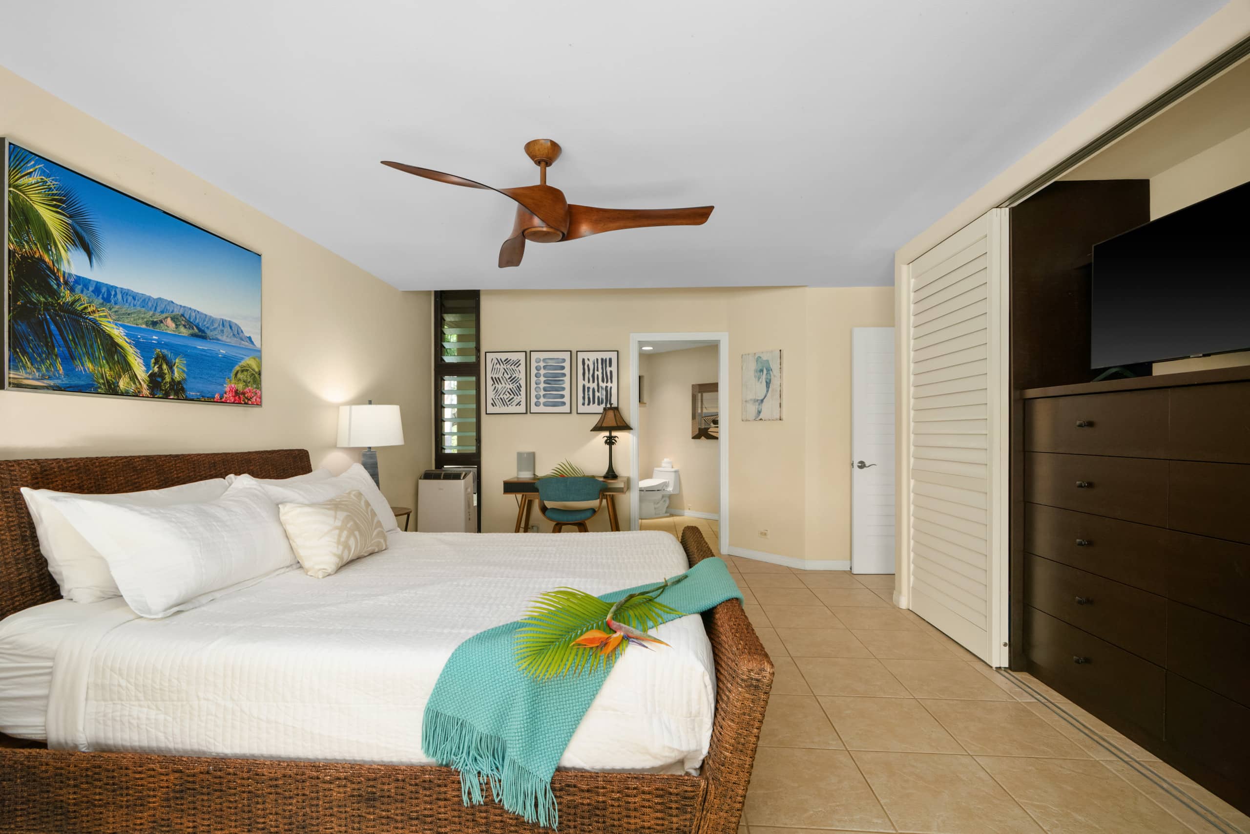 Condo in Princeville · ★4.93 · 2 bedrooms · 3 beds · 2 baths - Image 14