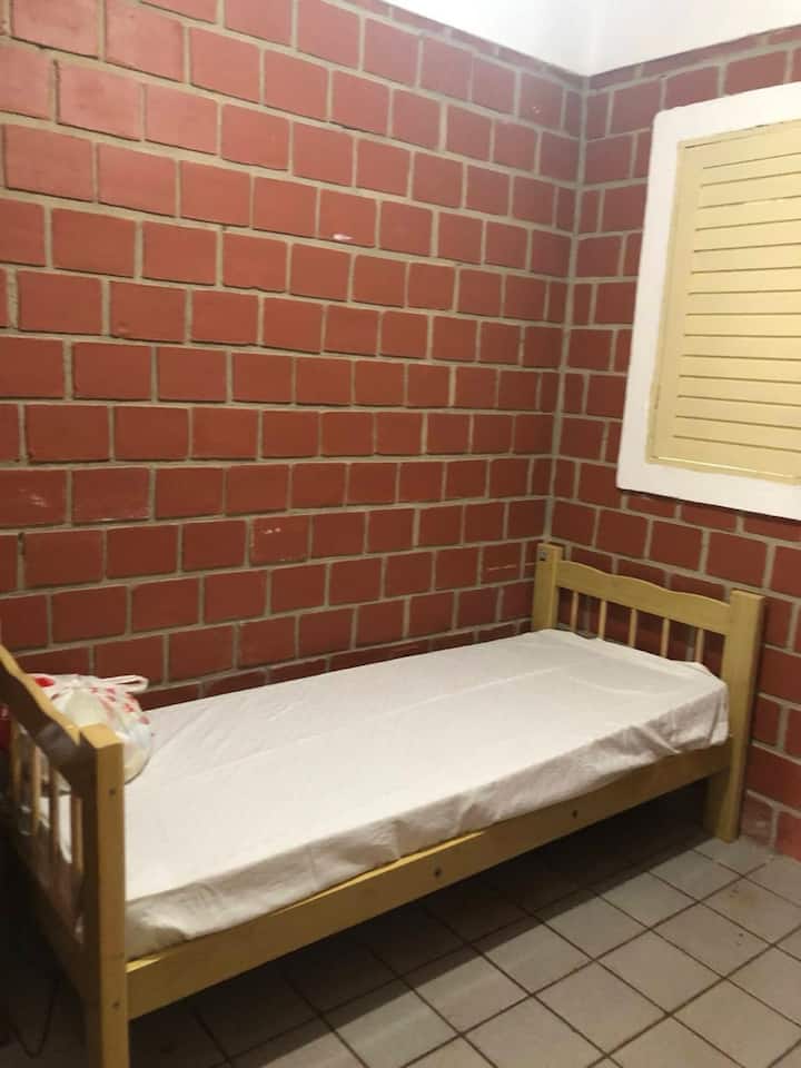 Chumba cha kulala 4