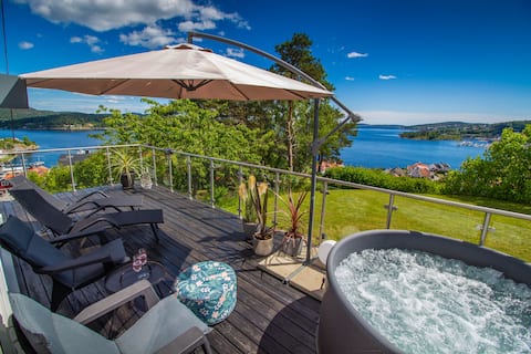 Large villa with amazing views! Boat included🌅