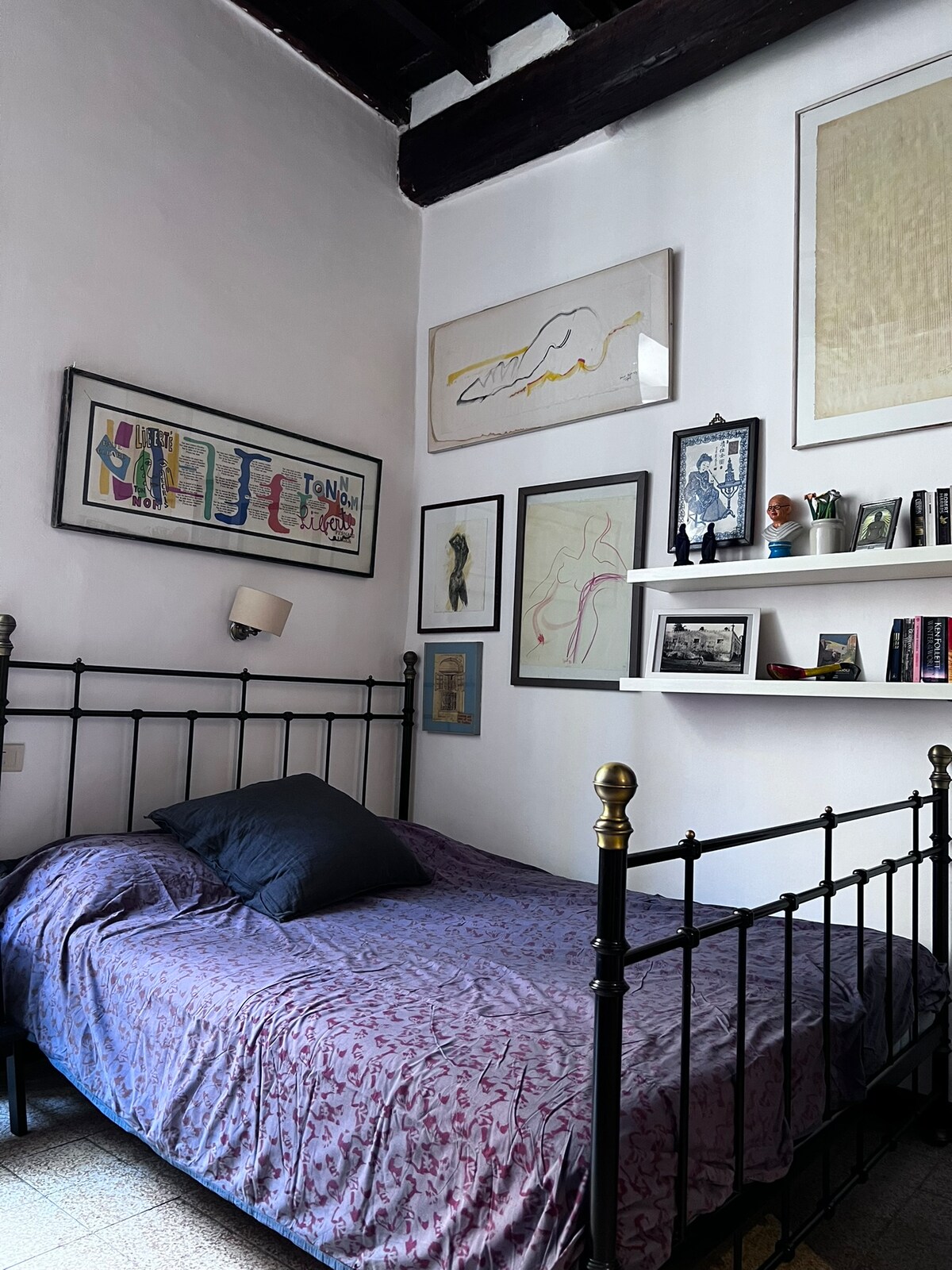 غرفة النوم 2