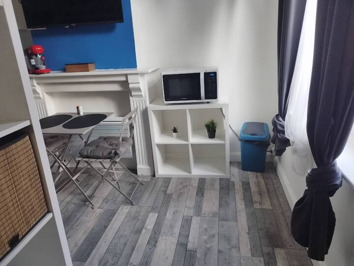 Studio 3 Dans Maison Rénovée Proche Centre Ville - Carvin