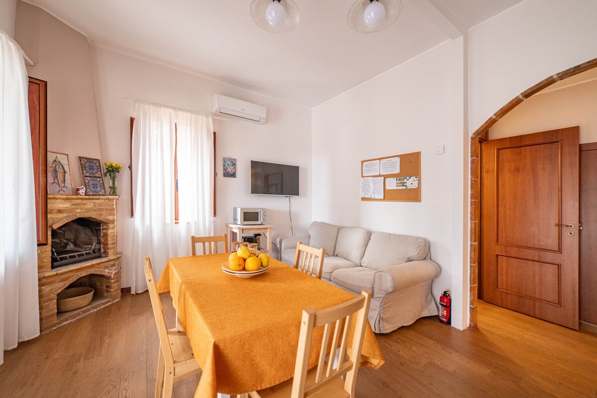 Podere Iride — view 2