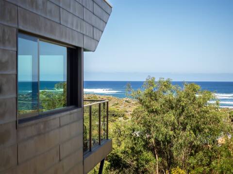 Iconic Beach House, Margaret River wine region