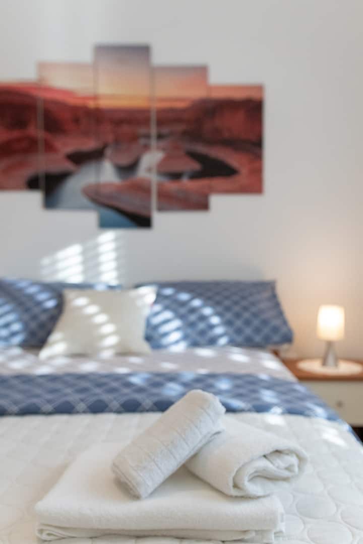 საძინებელი 1