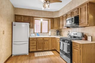 North Buffalo 3 Bed Upper near Hertel, photo 4 of 20