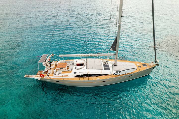 Private Half Day Trips to Dia island on Treaton gallery image 3