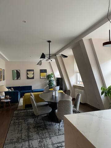 City Center Apt with Elevator Your Office inLisbon gallery image 3