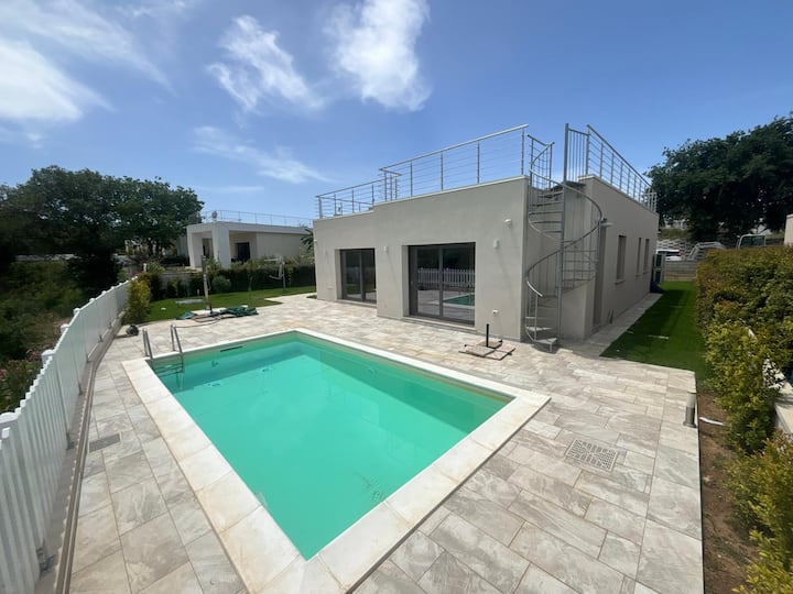 3 Bed 2 Bath Exclusive Villa with Pool Tropea