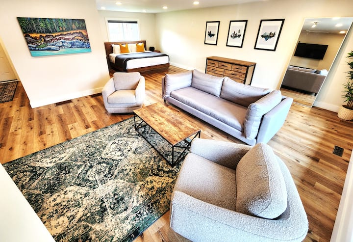 2 Large Bedrooms - Suite Style  | Newly Renovated - Fernie