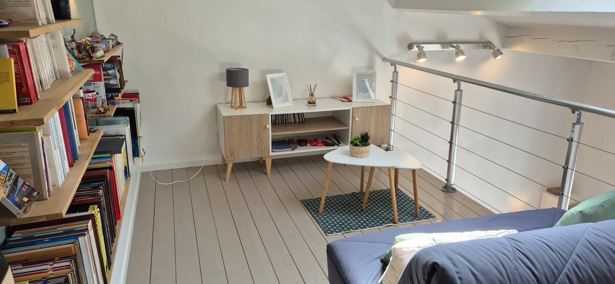 Top performing Airbnb: Accommodation on property with pool in Nîmes