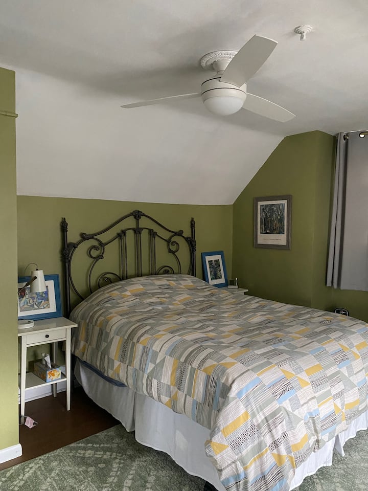 غرفة النوم 1