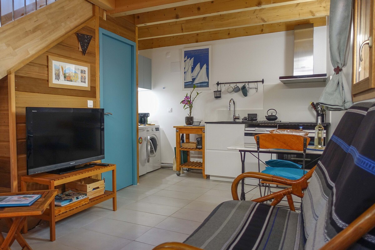 Top Airbnb: La Grange aux Hirondelles in Laroque Des Albères